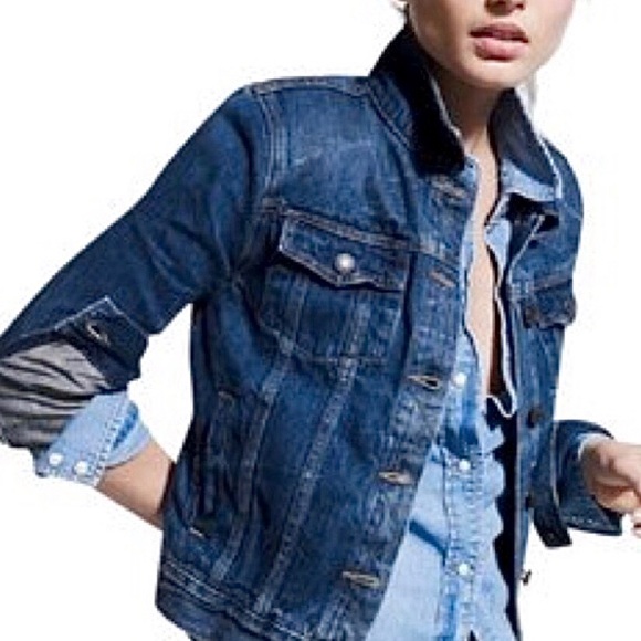 SOLD - Picture 1 of 9